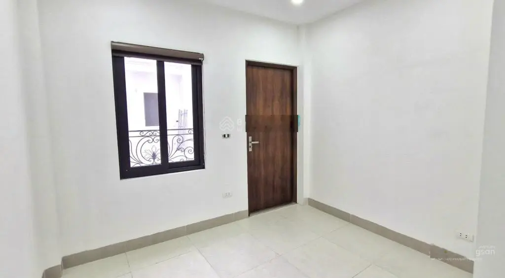 Gần Vinhomes Hàm Nghi - ô tô vào nhà xe tải qua ô chờ thang máy full nội thất bãi xe miễn phí