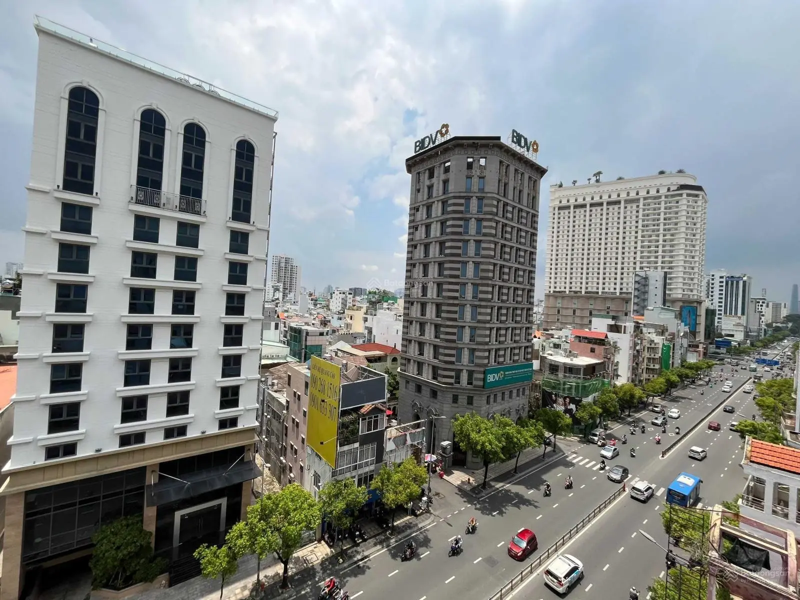 Bán nhà mặt tiền Nam Kỳ Khởi Nghĩa Q3. DT: 4.1 x 26m NH 4.8m. Hầm 7 tầng ST. HĐT 150tr. Giá 39.9 tỷ