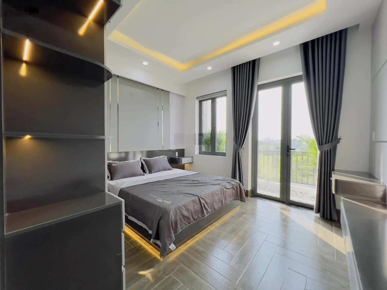 Nhà Chính Chủ Siêu Dài Cần Bán Ra Căn Hà Huy Giáp P Thạnh Xuân Q12,100m2,Giá 4tỷ890,Sổ Hồng Riêng