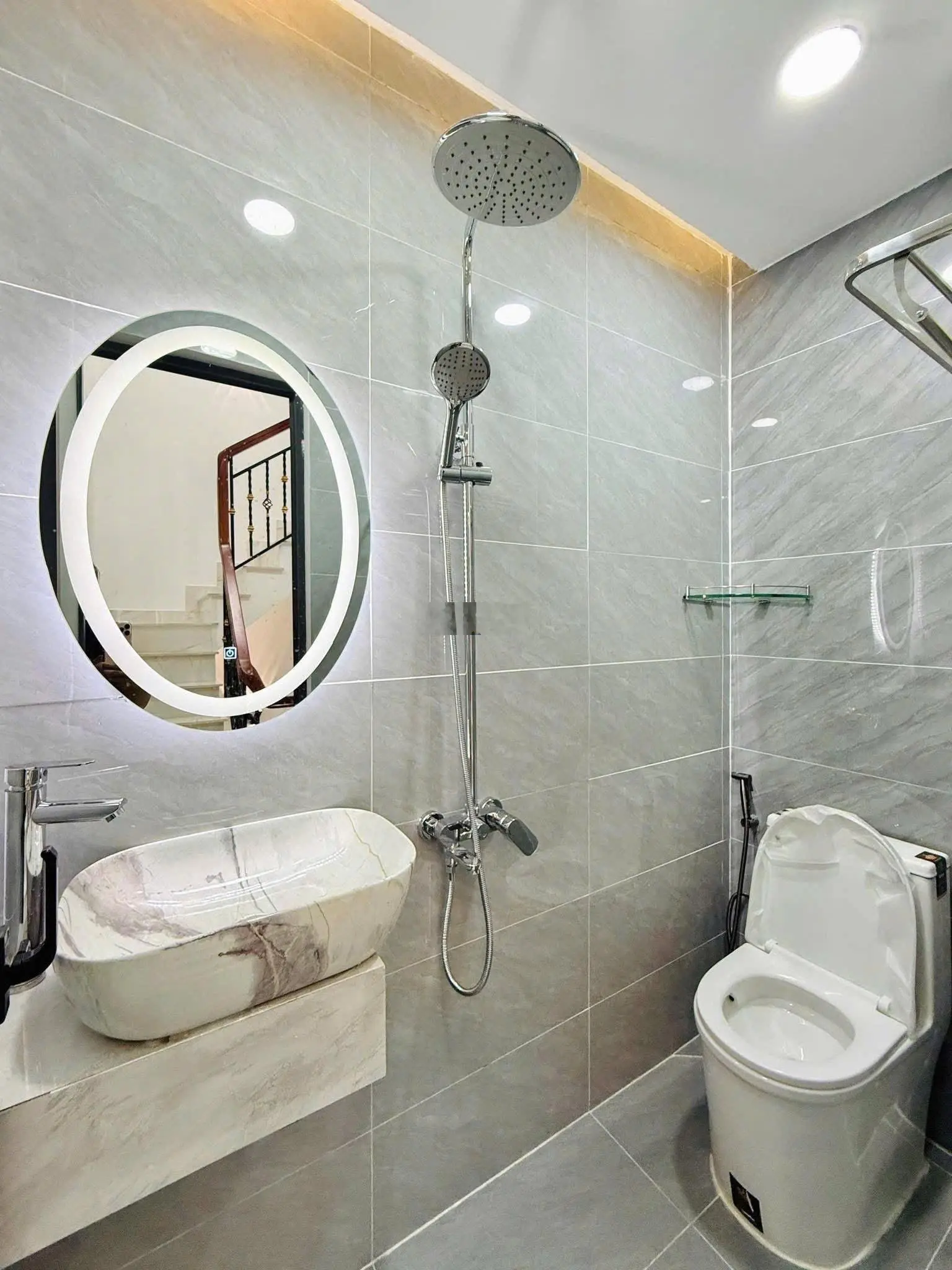 Dọn vào ở liền căn nhà sát Đại học Luật CS2 - đường số 5, Hiệp Bình Chánh, Thủ Đức 38,5m2