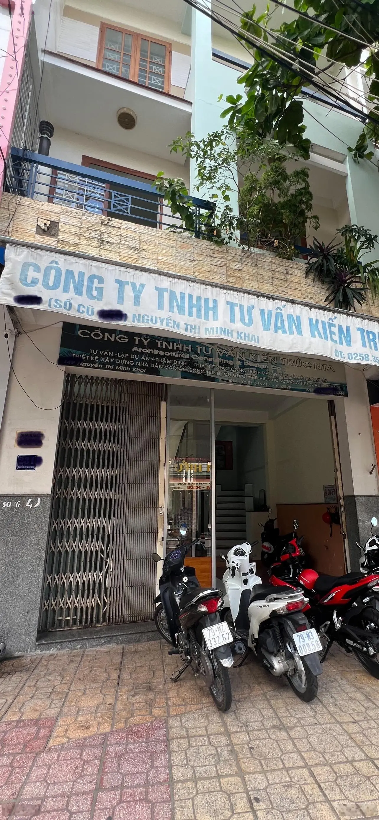 Bán nhà 3 tầng mặt tiền KD Đường Nguyễn Thị Minh Khai, Phước Hoà TP Nha Trang - Ngang 5,4m hậu 6,2m