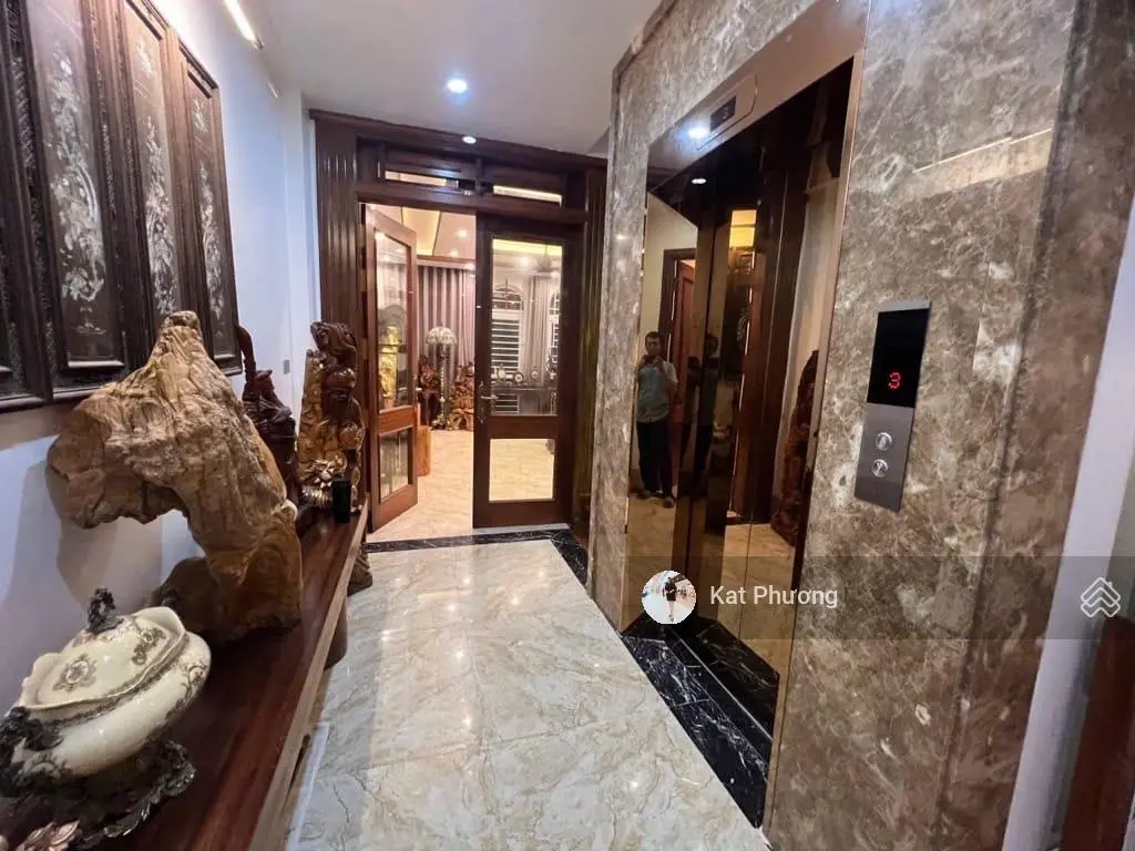 5 TẦNG-70M2-NGANG 5M-THANG MÁY-HẺM XE TẢI-NHÀ HẺM 449 SƯ VẠN HẠNH KHU VIP QUẬN 10-KẾ VẠN HẠNH MALL