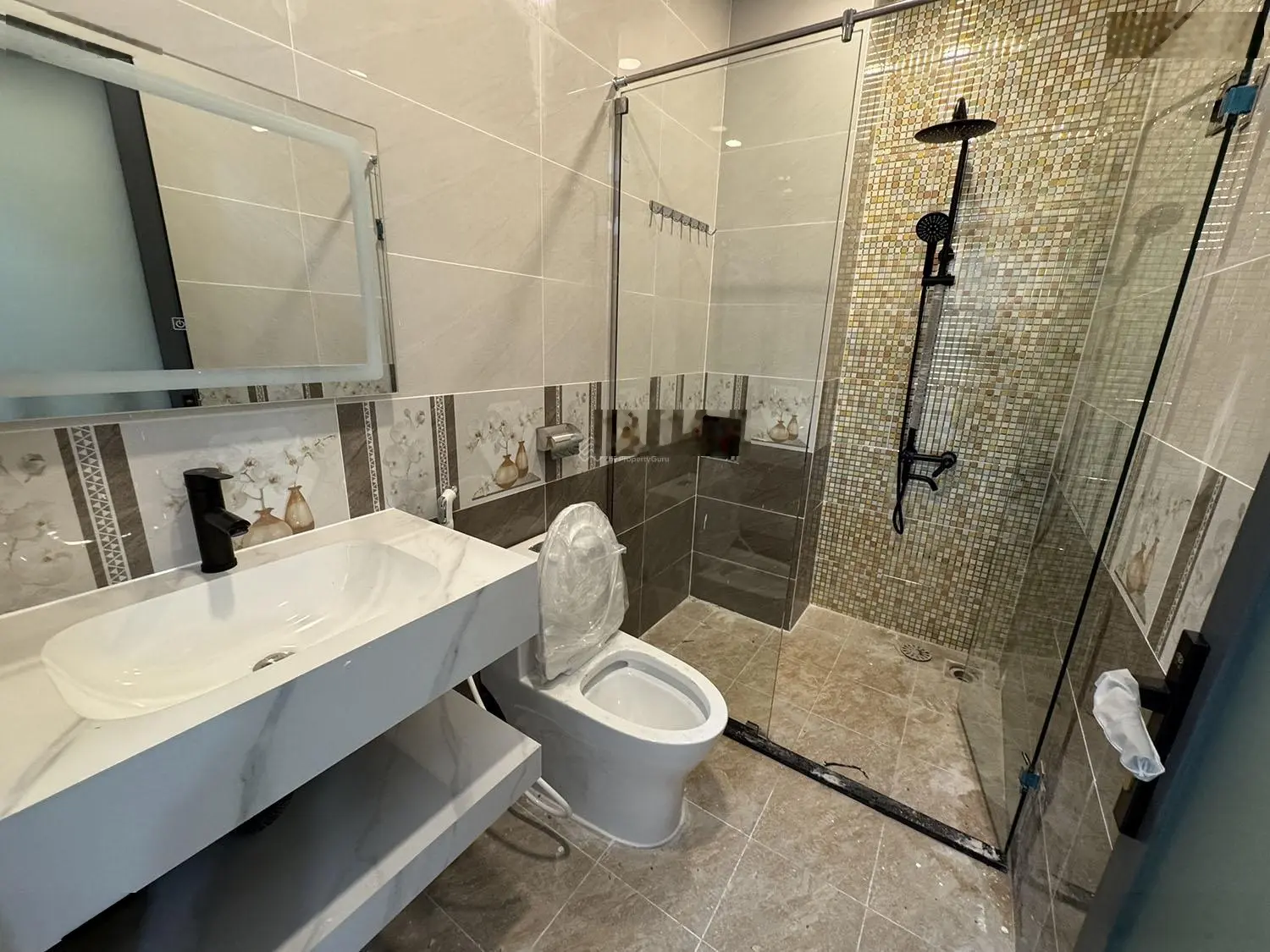 Tuyệt phẩm đẹp lung linh 3 lầu (4mx12m=48m2 vuông vức) mới 100% hẻm xe hơi khu VIP Hồ Xuân Hương