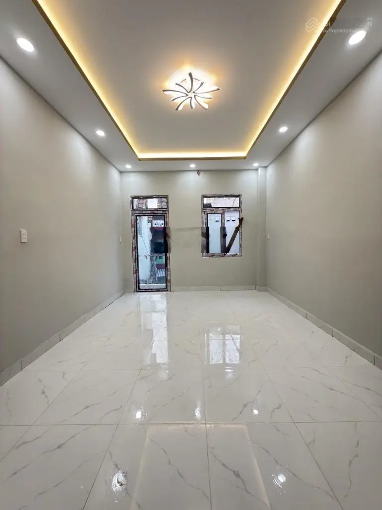 Bán nhà siêu phẩm nhà Q.11 - nhà mới mua ở ngay - 2 lầu 3 PN - 37m2 - hẻm 3m thoáng - 4.35 tỷ TL