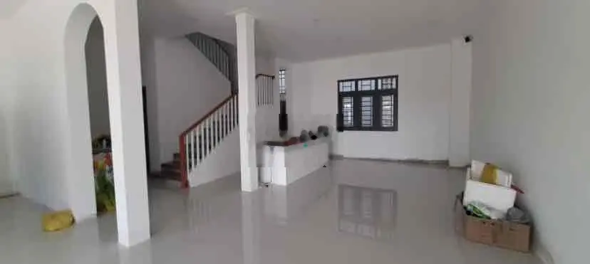 BÁN GẤP SIÊU RẺ NHÀ PHỐ LIỀN KỀ HOA LAN