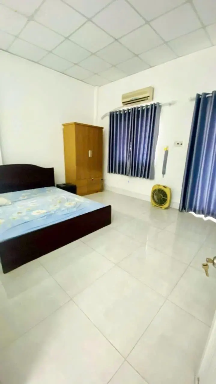 Nhà Bán 2 Tầng Đúc Ở Ngay (4.5x9m)_ Hoàng Diệu 2, Thủ Đức