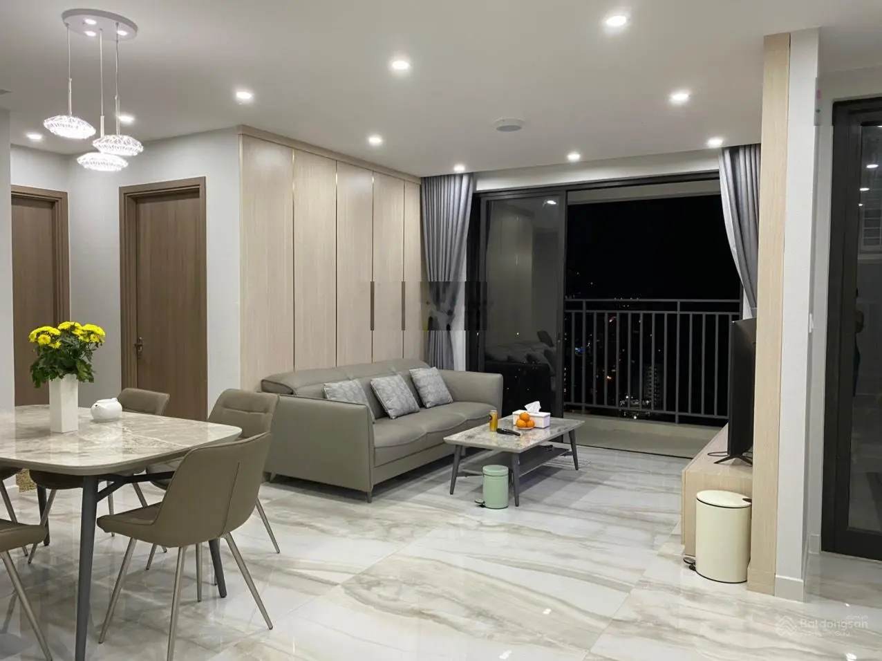 Bán căn hộ The View Riviera, diện tích 91m2 /105m2, VCB và HLB hỗ trợ vay. Giá tốt chỉ từ 5.5 tỷ