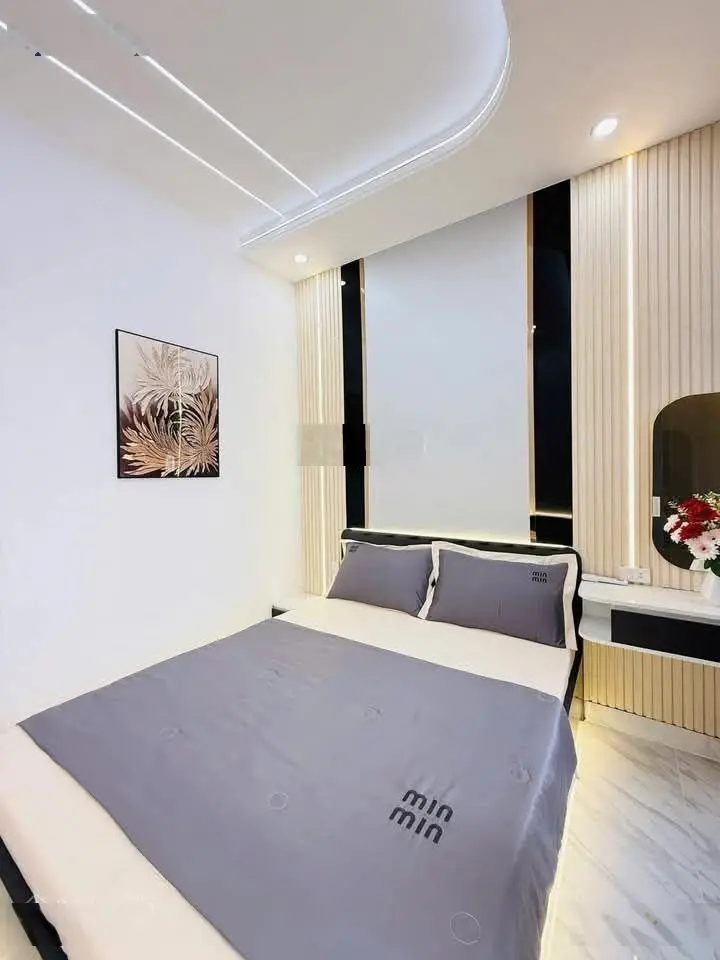 Siêu phẩm nhà phố ngay đường số 1,Long Trường, quận 9.Giá chỉ 2 tỷ 7 sổ hồng trao tay
