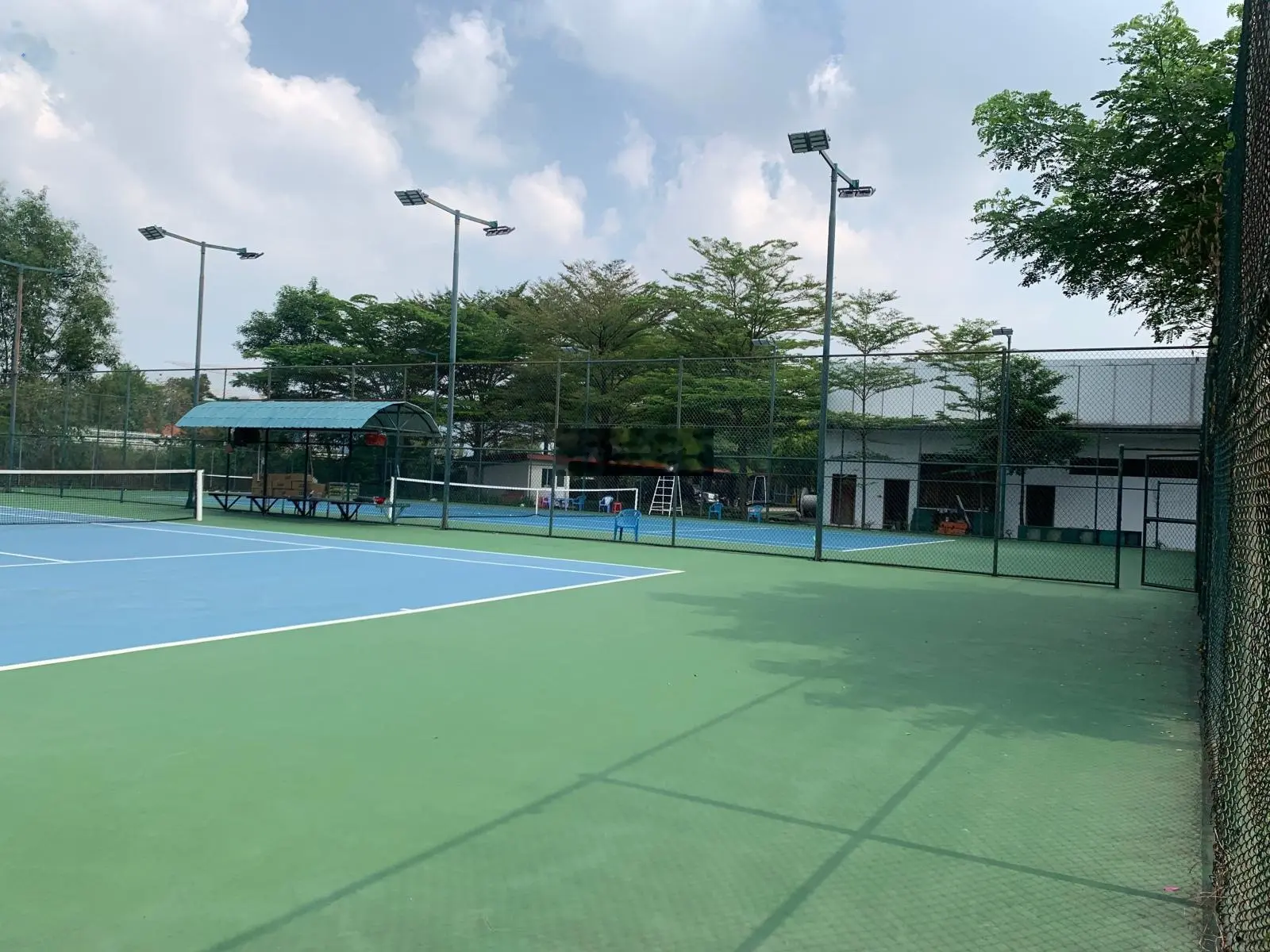 Cần tiền bán lỗ nhà phố Eco Xuân cạnh Lotte Lái Thiêu giá ngộp 8 tỷ. DT 9x20m, 1T 1L. Sổ sẵn