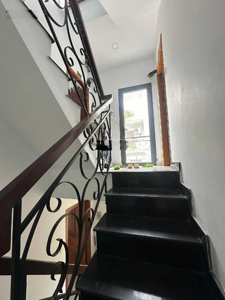 Bán lô góc 3 MT,4 tầng,5m2,6 PN,hiện hữu,đường dương bá trạc p1 quận 8,hơn 11 tỷ(TL)pháp lý chuẩn