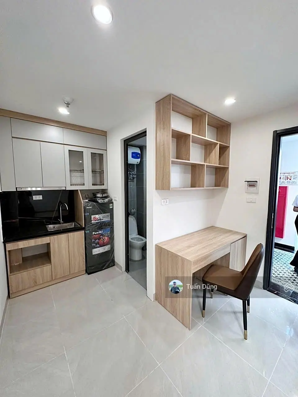 Tòa CHDV quận Đống Đa, 17 phòng đủ đồ, thu về 100Tr/Tháng, 71m*7 Tầng, Vị trí Gần Phố, Mặt ngõ rộng