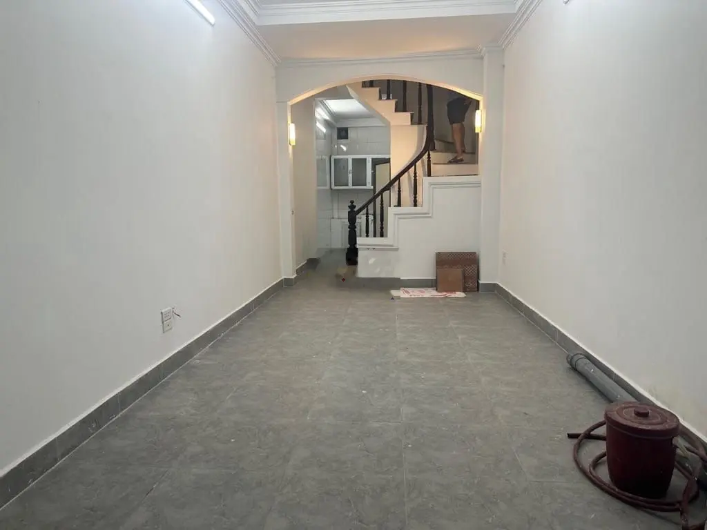 NHÀ THẠCH CẦU - LONG BIÊN - DÂN XÂY - THÔNG SỐ ĐẸP - 20M Ô TÔ TRÁNH