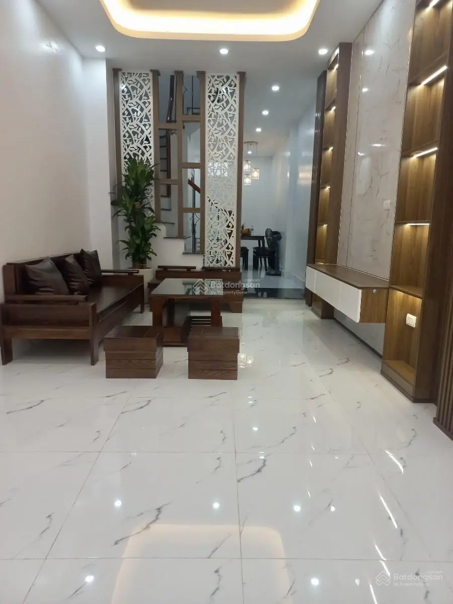 Chính chủ bán nhà trường chinh - 38m - 4 tầng - mt 3.1m - giá 12.5 tỷ - kinh doanh - ô tô đỗ cửa