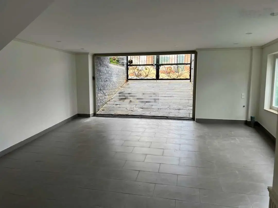 Bán biệt thự mới xây KQH An Sơn, Phường 04, TP Đà Lạt. DT: 144 m2. Giá: 19,2 tỷ. LH: 0908 748 ***