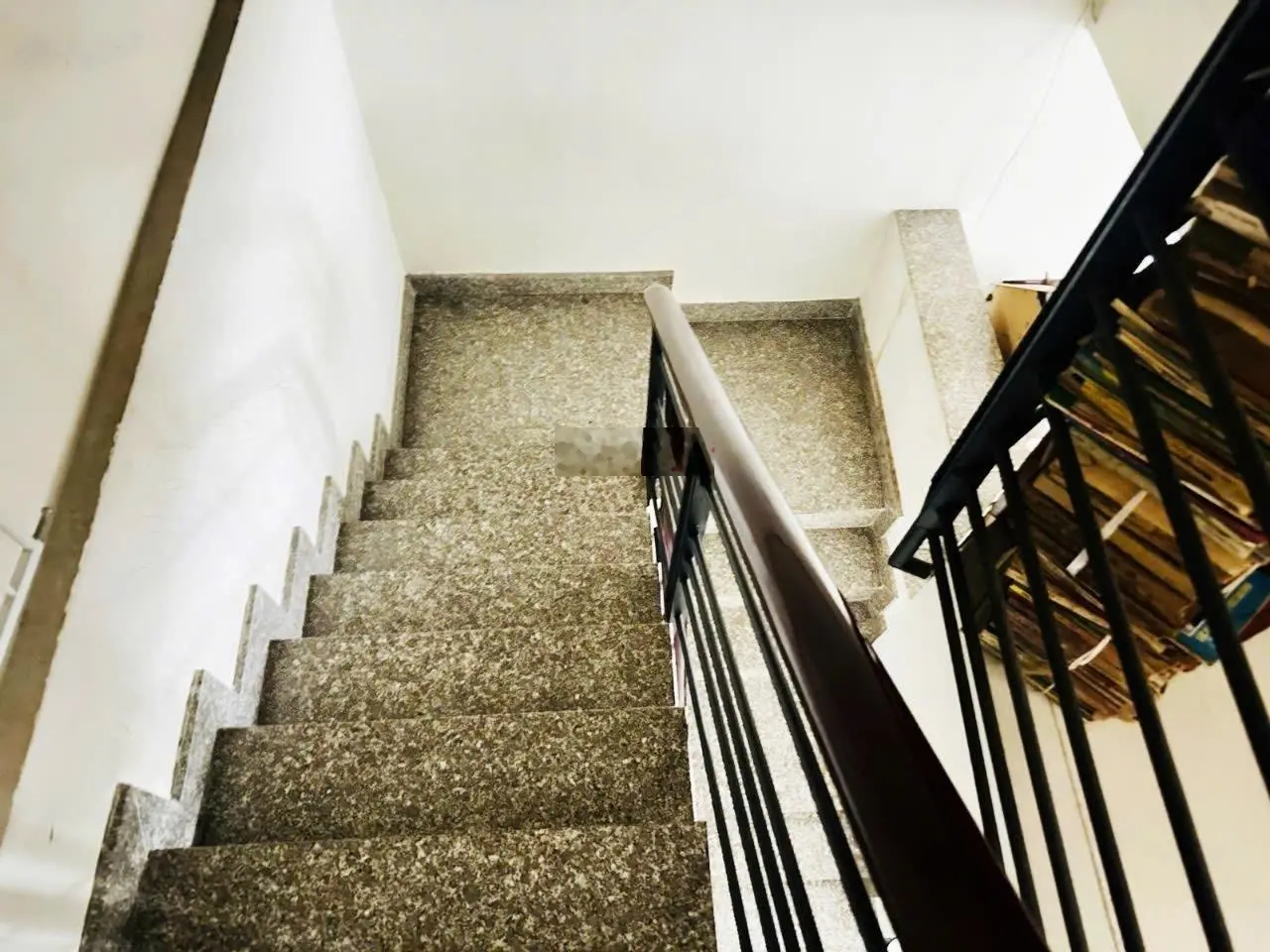 Bán nhà đường Tân Thới Nhất 1 80m2 (5x16m) hẻm thông ra đường Trường Chinh 5phút