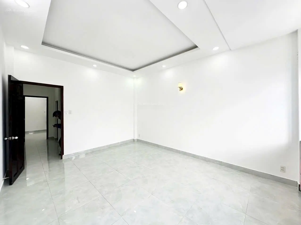 Bán nhà mặt tiền hẻm xe hơi 10m - đường Đào Tông Nguyên - Nhà Bè