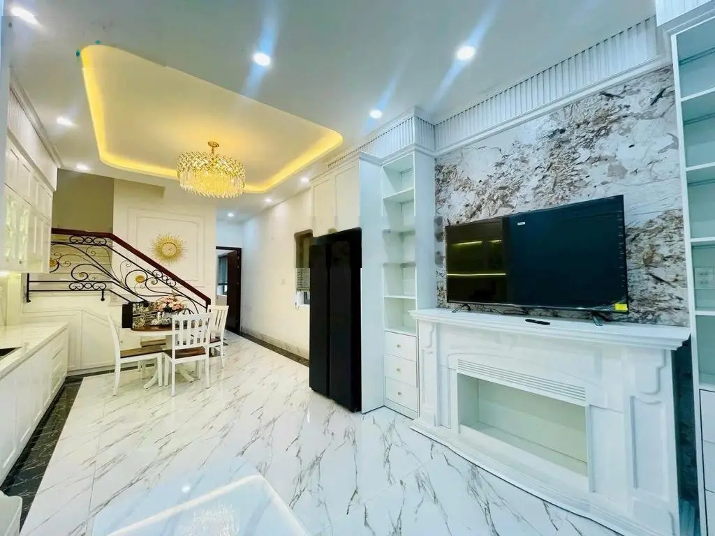 Bán nhà 2 tầng full nội thất đường sử hy nhan- thuỷ xuân gần lăng tự đức giá cực tốt