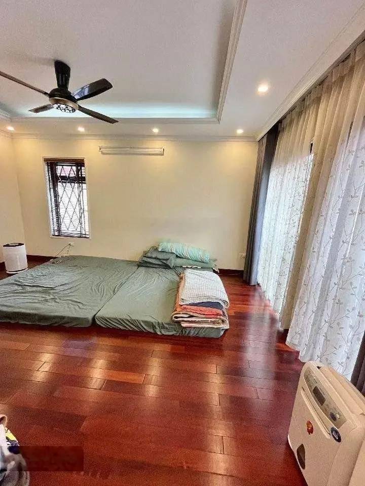 Bán nhà mặt phố Vũ Tông Phan-Thanh Xuân-Lô góc-HĐ Thuê 35tr/tháng-DT50m2-5 Tầng-MT 5.5m-Giá 17 tỷ