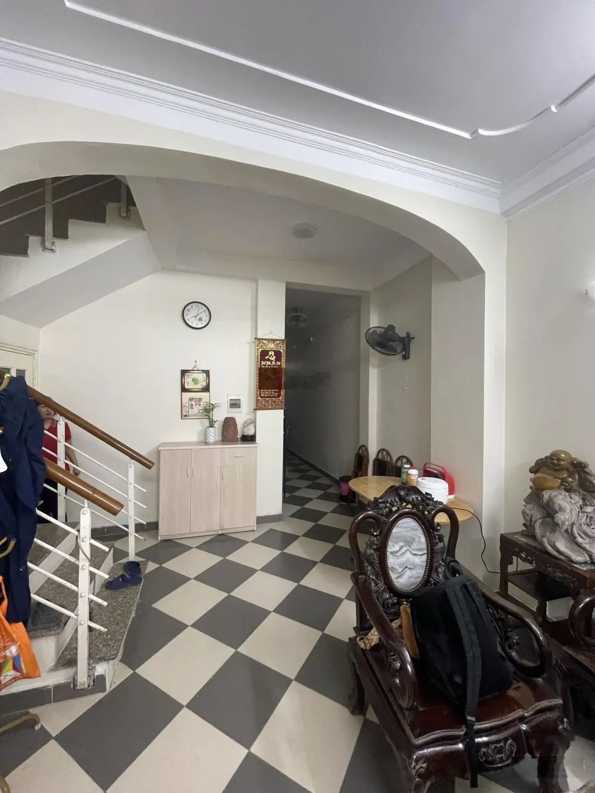 Cần bán nhà riêng Thịnh Quang 46m2 5T MT 4,3m chỉ 8,7 tỷ ôtô đỗ full nội thất nhà đẹp long lanh