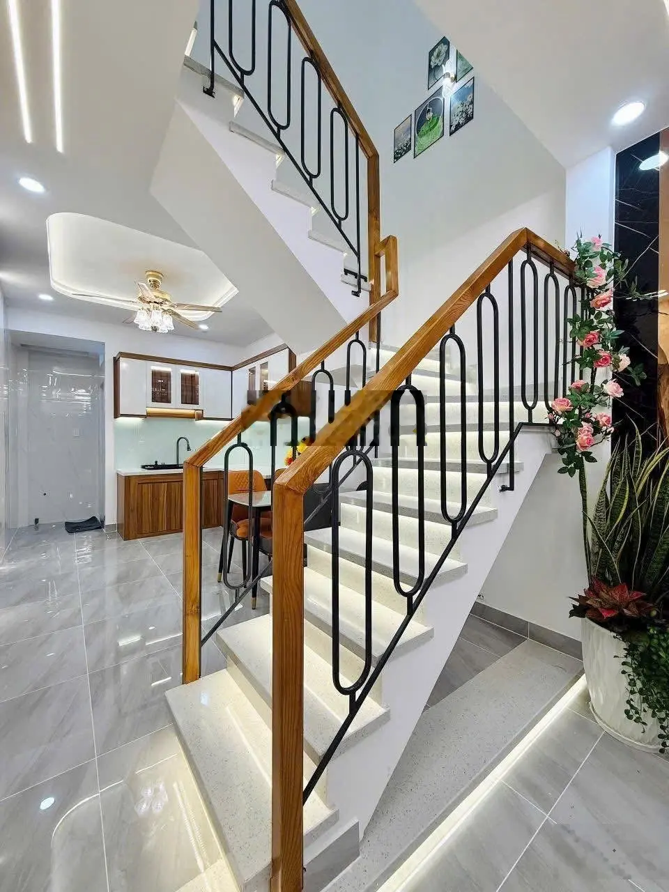 Nhà đẹp, mua xong dọn vào ở ngay Minh Phụng, Quận 6. Giá: 2 Tỷ 450 / 52m2. Sổ hồng riêng chính chủ