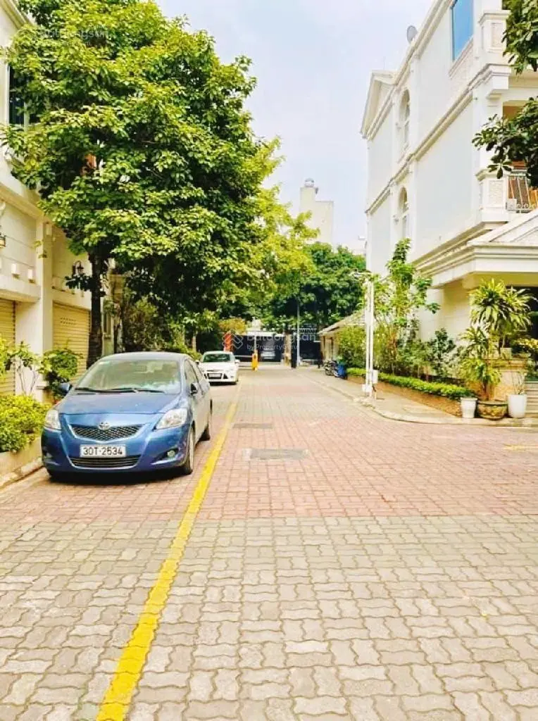 BIỆT THỰ TRUNG TÂM HÀNH CHÍNH HÀ ĐÔNG - TIỆN ÍCH ĐỈNH - 3 THOÁNG - LÀM GÌ CŨNG THUẬN