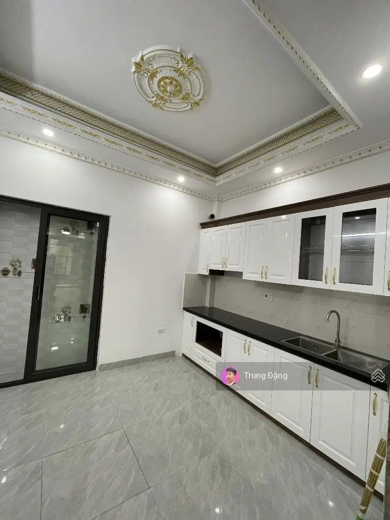 Bán nhà đẹp xuất sắc tại Định Công Hạ, Hoàng Mai, có thang máy, 8,25 tỷ, 53m2