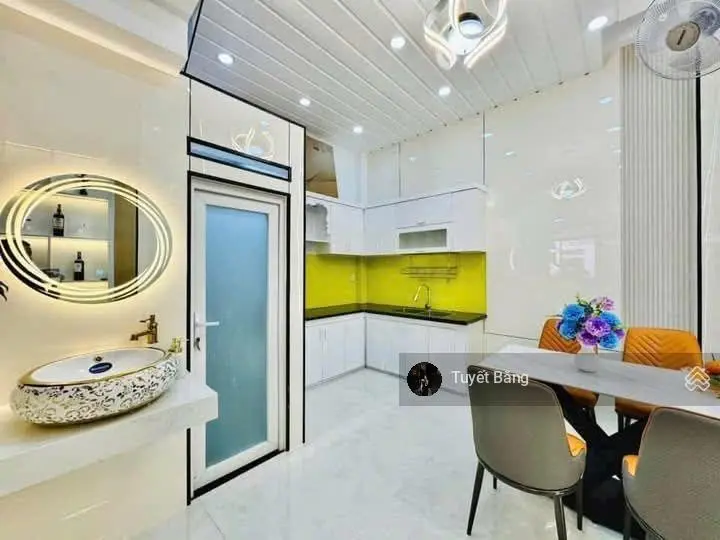 Hạ giá 300 triệu chỉ còn 2 tỷ 8 ngay Đỗ Xuân Hợp,Phước Bình,quận 9.Cách GLOBAL CITY CHỈ 2 KM
