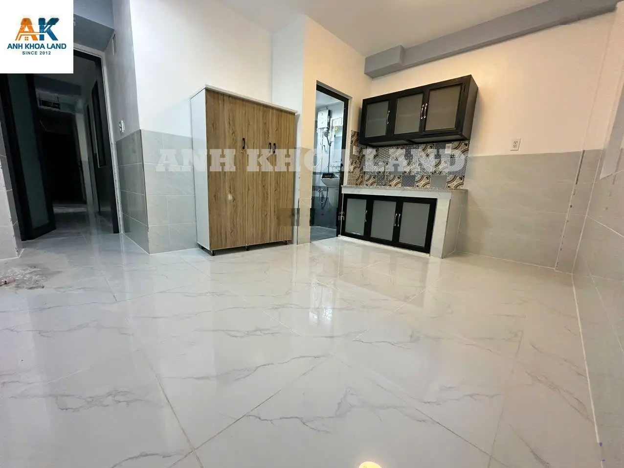 Bán CHDV 20 phòng thu 80tr/th- hẻm xe hơi Hoàng Diệu 2 - P Linh Trung, DT 90m2