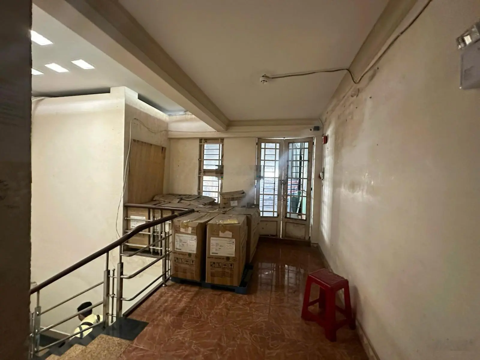 Building khủng mặt tiền Quận 10, ngang 6,77m dài 27m hầm 4 tầng, KTHĐ 100tr / tháng. Chỉ 38.8 tỷ