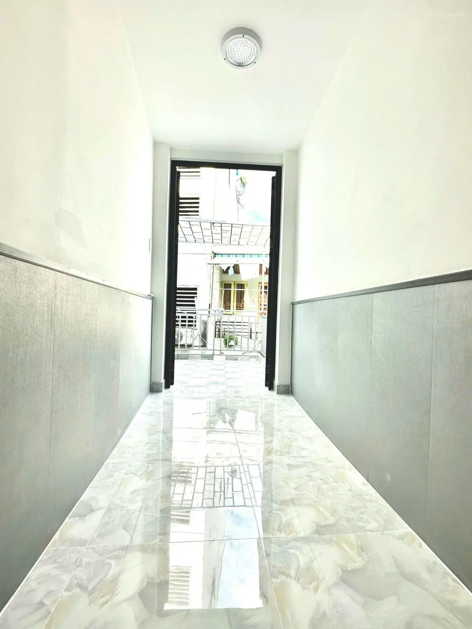 Bán gấp nhà đường Nguyễn Đình Chiểu, PN.Giá 6tỷ8/44m2.Gần trung tâm, trường học.liên hệ:0936 436 ***