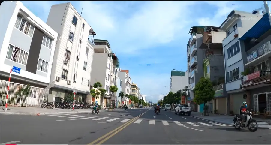 Bán nhà riêng đường ngọc thụy, siêu hời 72m2 chỉ 13,5 tỷ, ô tô để trong nhà