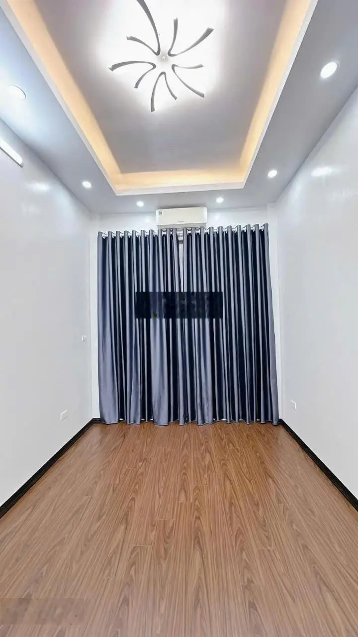 Bán nhà riêng 5 tầng mới tại Thanh Nhàn, 6,4 tỷ, Diện tích 34m2, 3PN, 4WC, chính chủ hàng hiếm