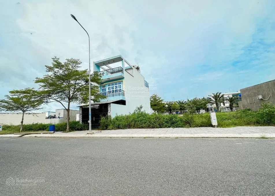 Chủ bán gấp đất mặt tiền đường đường Nam Kỳ Khởi Nghĩa, Phường 3, Tây Ninh, 100m2/SHR