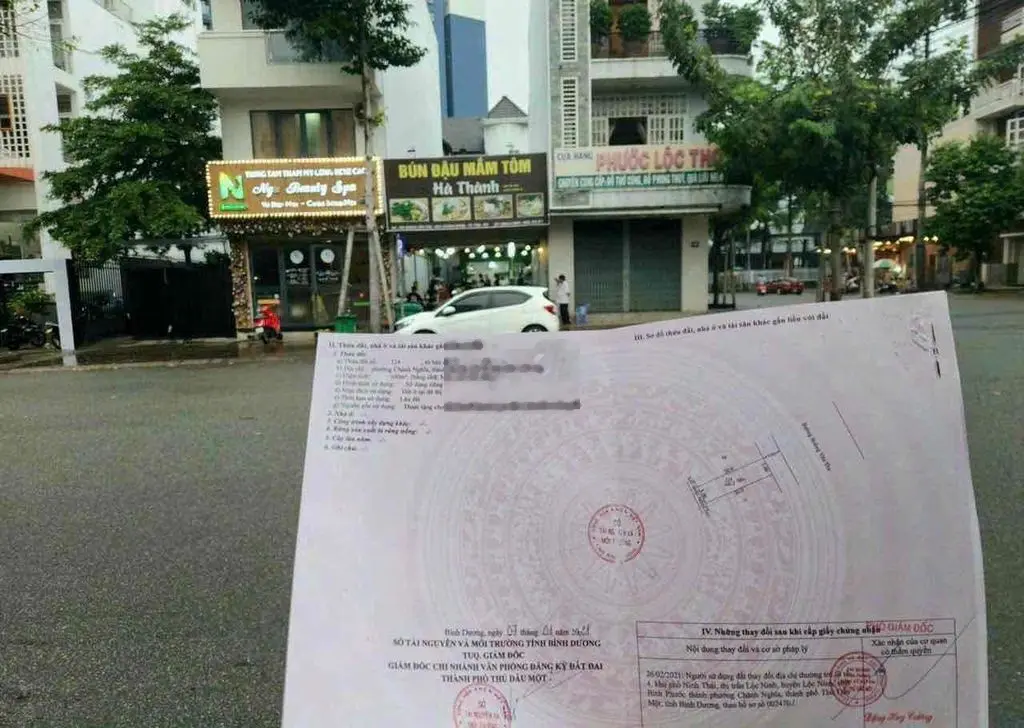 Bán đất mặt tiền Hoàng Văn Thụ, Chánh Nghĩa, Thủ Dầu Một, giá 12,8 tỷ, diện tích 100 m2