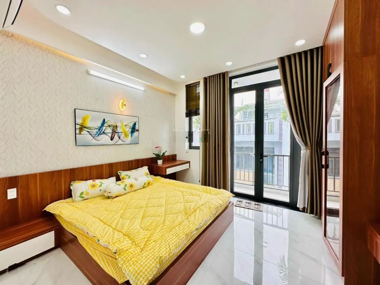Nhà đang cho thuê 16tr/tháng Tô Ngọc Vân P. Thạnh Xuân Q12 giá 2tỷ250tr DT 58.2m2, sổ sẵn chính chủ