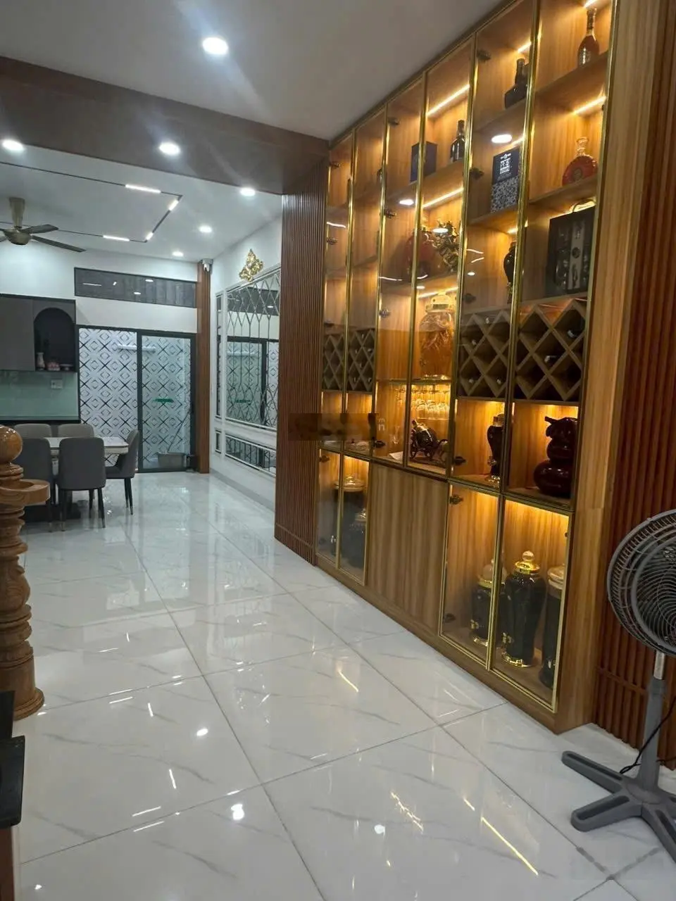 Bán nhà 1 trệt 3 lầu hẻm nhựa rộng 7m đường số 10, Nguyễn Thị Định ngay chợ Cây Xoài