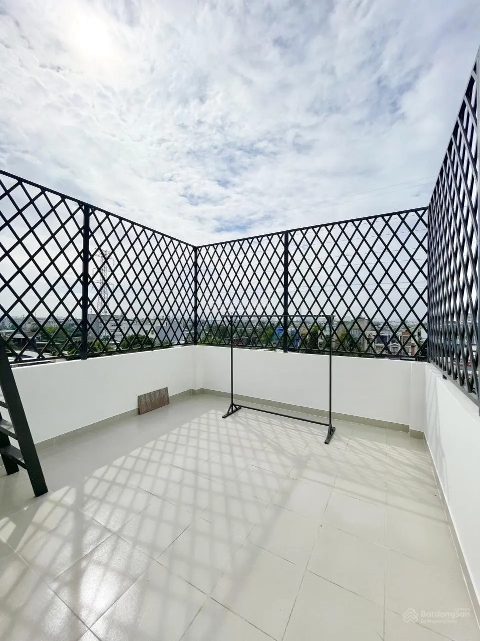 Giảm 1.5 tỷ ngay Vạn Phúc Nhà 4 lầu mới đẹp, 105m2 chỉ 10 tỷ (giá cũ 11.5 tỷ) đường 8m