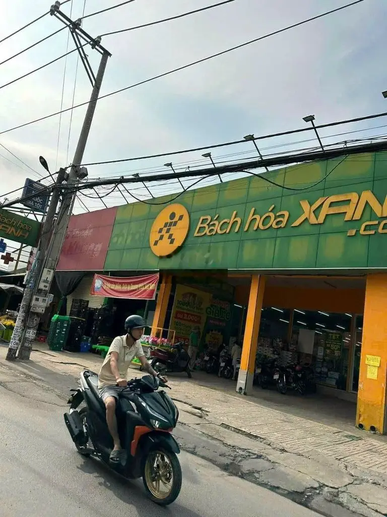 Chủ kẹt tiền bán rẻ lô đất sổ riêng gần chợ thanh hoá -mầm n Hoàng Yến