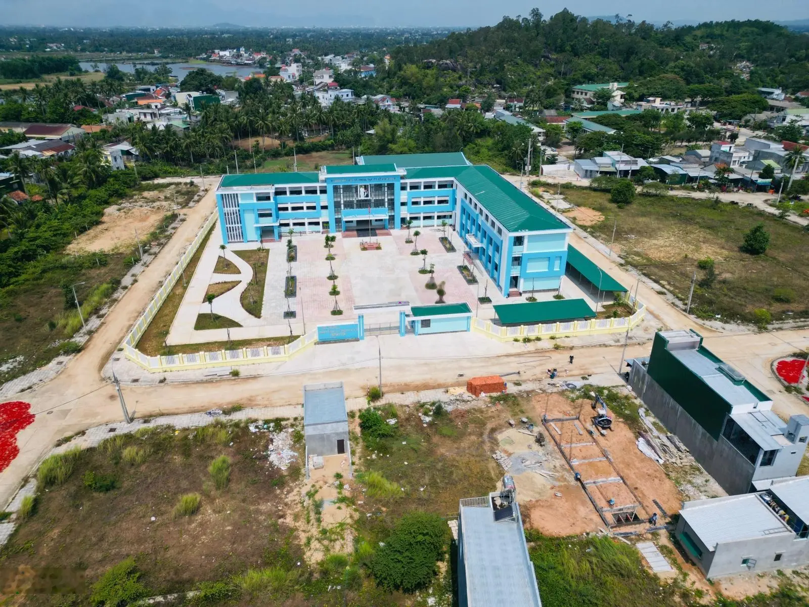 Bán đất khu dân cư Nghĩa Phú đối diện công trường trung học và tiểu học Nghĩa Phú TP Quảng Ngãi