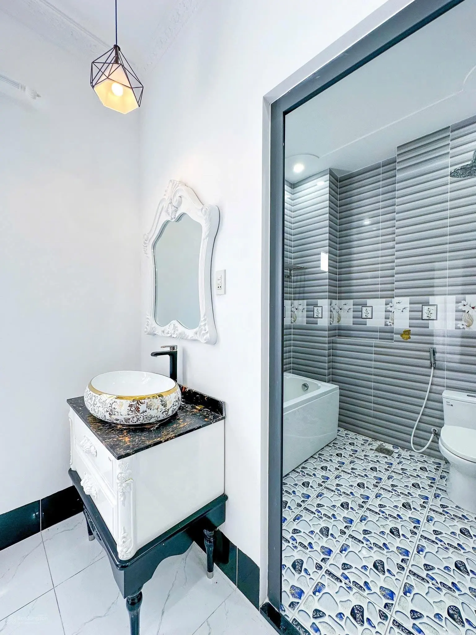 Bán nhà trệt lầu full nội thất - KDC Văn Hóa Tây Đô - Cái Răng