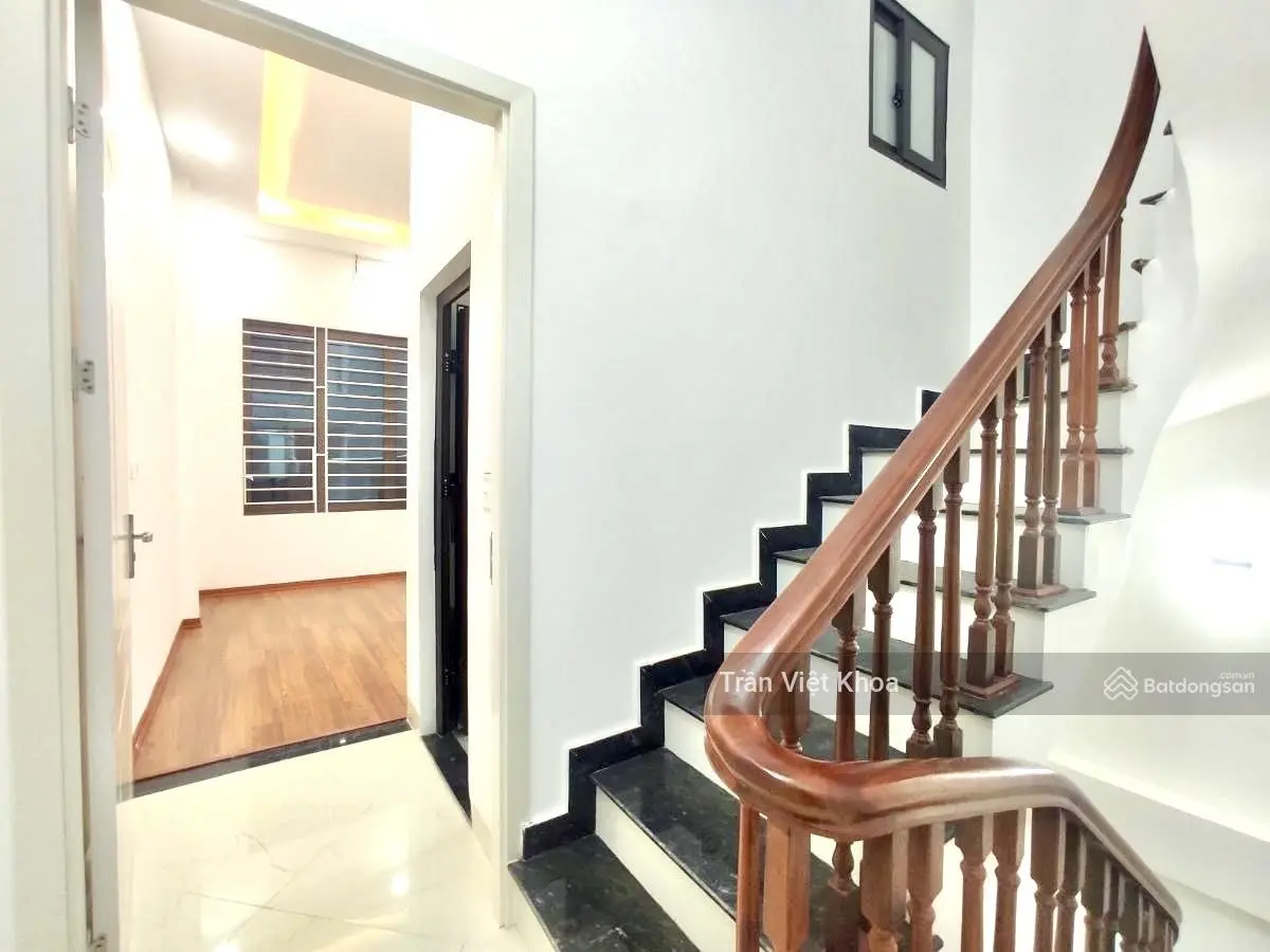 Bán nhà đẹp phân lô ô tô đỗ cửa - Cao Thắng, Yết Kiêu, Hà Đông - Giá 4.9 tỷ