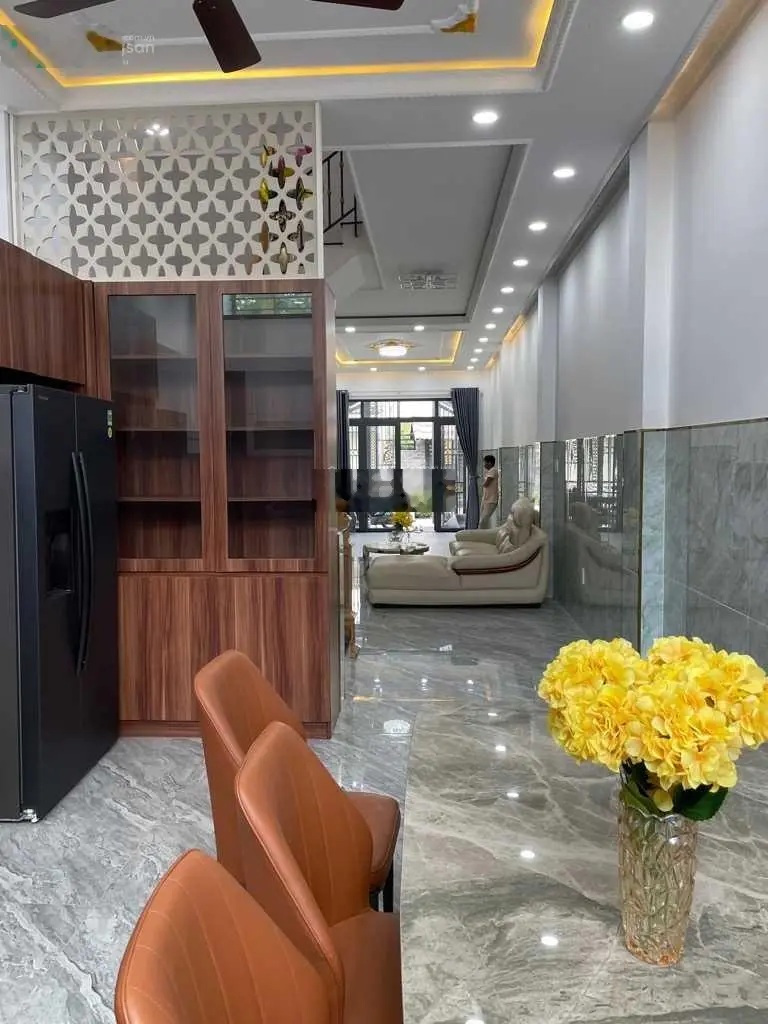 Bán nhà ô tô ngủ trong nhà, Hẻm 1806 Huỳnh Tấn Phát, NHà Bè giá chỉ 6.3 tỷ