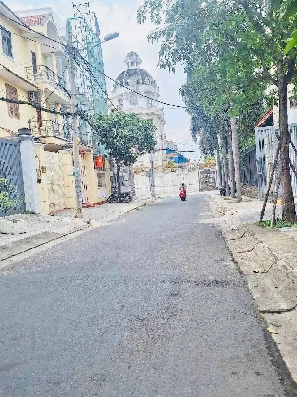 Khu vip nhất Quận 9 - Hiệp Phú ngay VinCom - 135m2 7tỷ5 chốt 6.2 tỷ (ngang 7m dài 20m)
