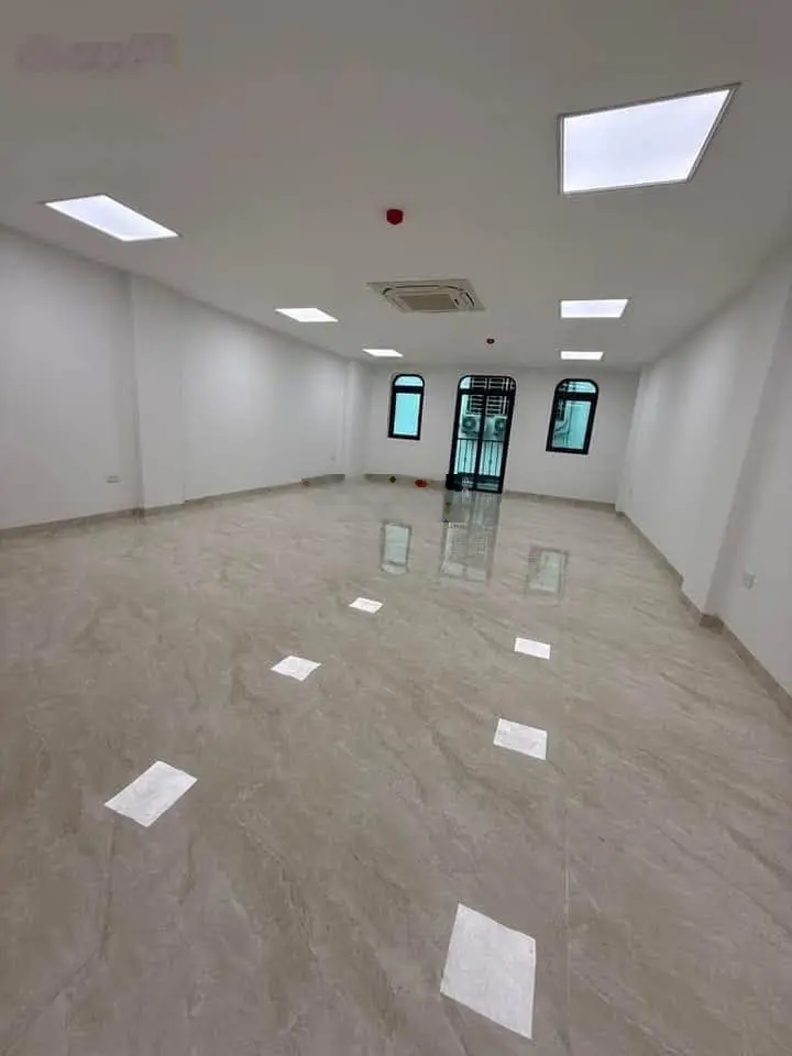 BÁN NHÀ RIÊNG PHỐ KIM MÃ, 80M, 9 tầng, ô tô, 31.3 tỷ