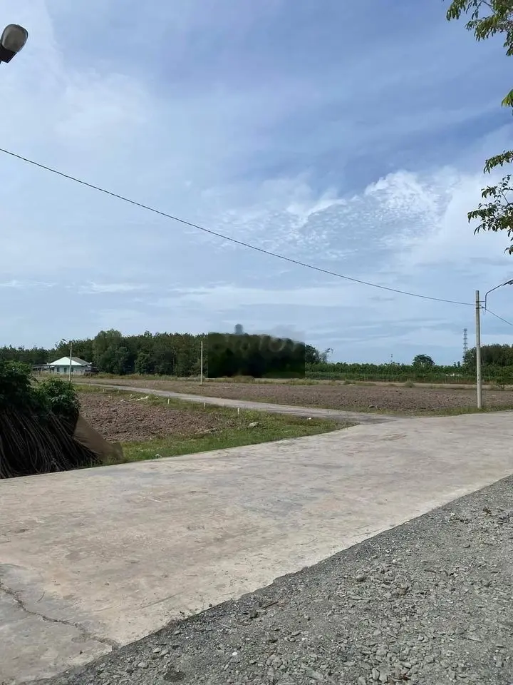 175tr /500m2 - 100m tc . Đường bê tông 5m , SHR Ngay UBND .