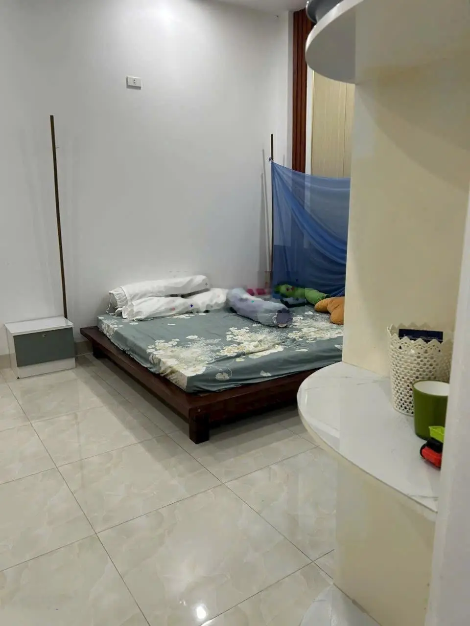 Cần bán gấp căn nhà 3 tầng đối diện công viên mặt tiền đường Nguyễn Suý sát Trưng Nữ Vương