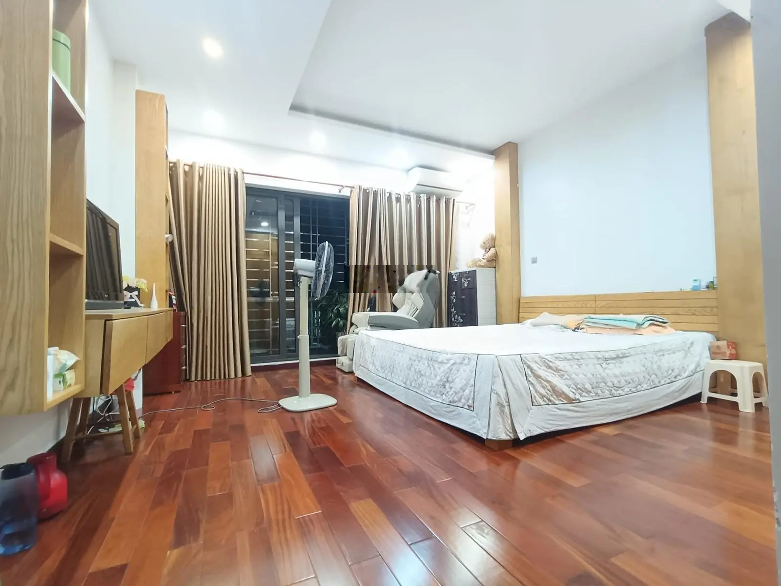 Bán 88m2 nhà dân xây phân lô quân đội phố Lê Trọng Tấn, gara ô tô 7 chỗ, ô tô tránh, chỉ 2x tỷ