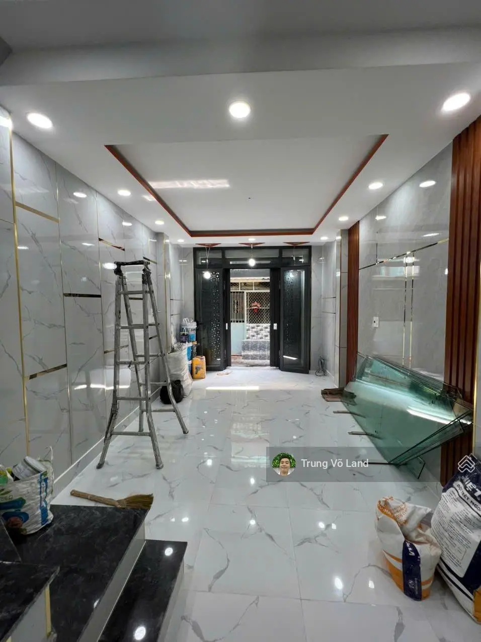 Bán nhà Lê Quốc Hưng, Quận 4, 40m2 - Đẹp mới, vị trí vàng, giá chỉ 4,45 tỷ