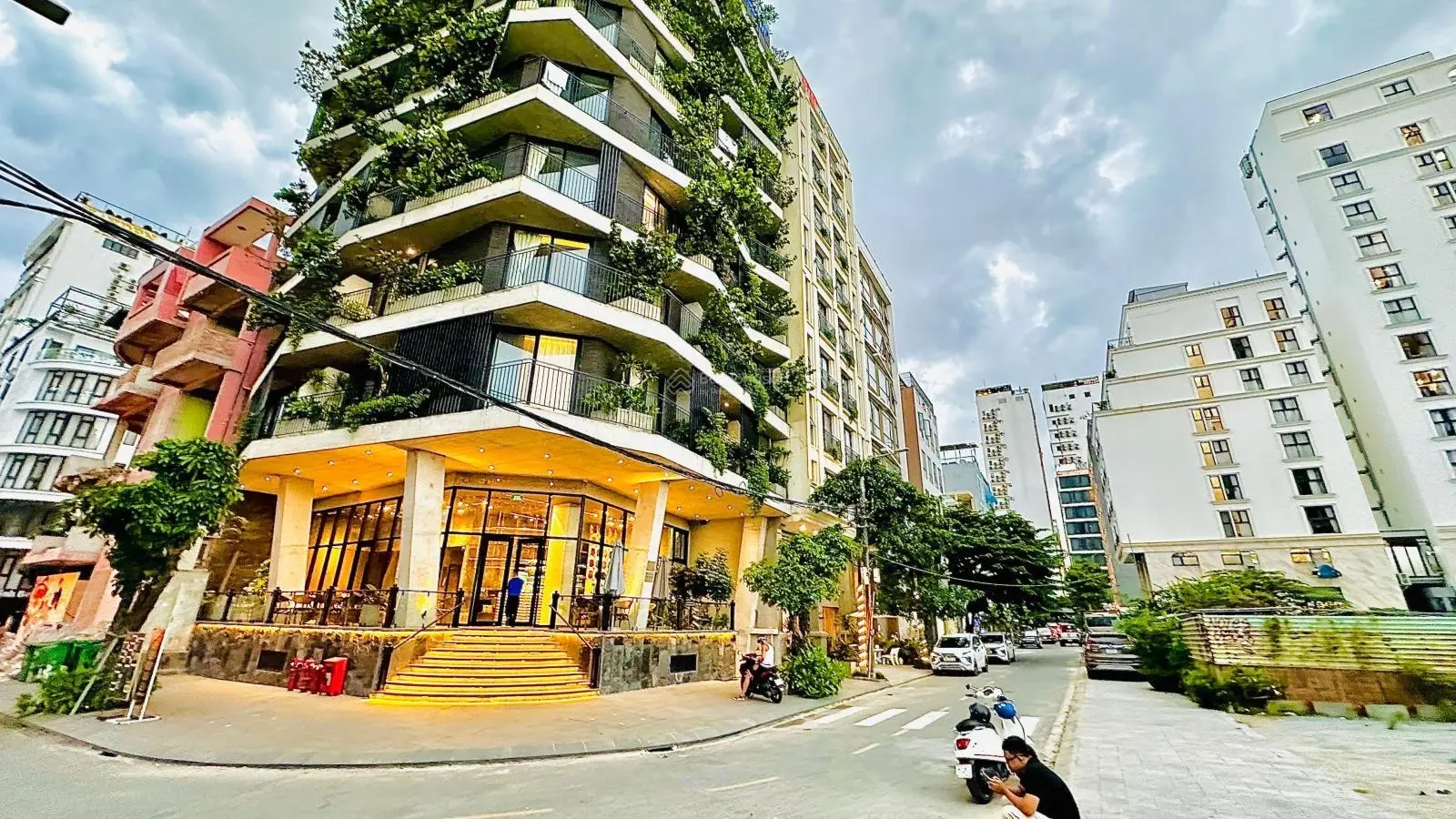 Gia đình tôi: Bán lại lô đất ~300m đường An Thượng 31 khu xây dựng cao tầng sát Biển Mỹ Khê giá tốt