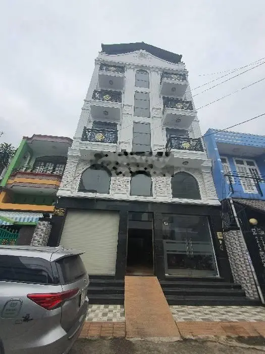Căn hộ dịch vụ 8 x 20m tên lửa, 7 tầng thang máy- đường 10m- giá 19.7 tỷ
